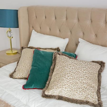 Elegant City Center Apartment 7A Краків Екстер'єр фото